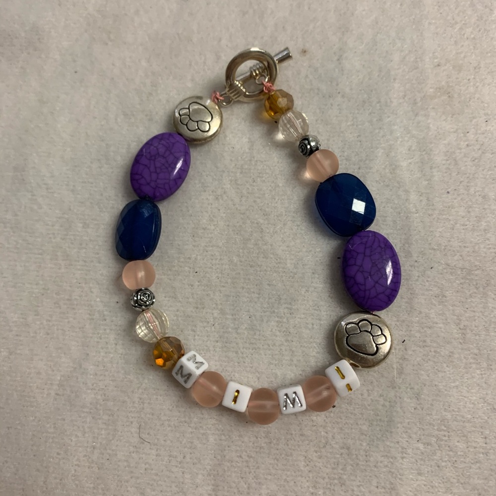 Bracelets - Picture 8 of 8